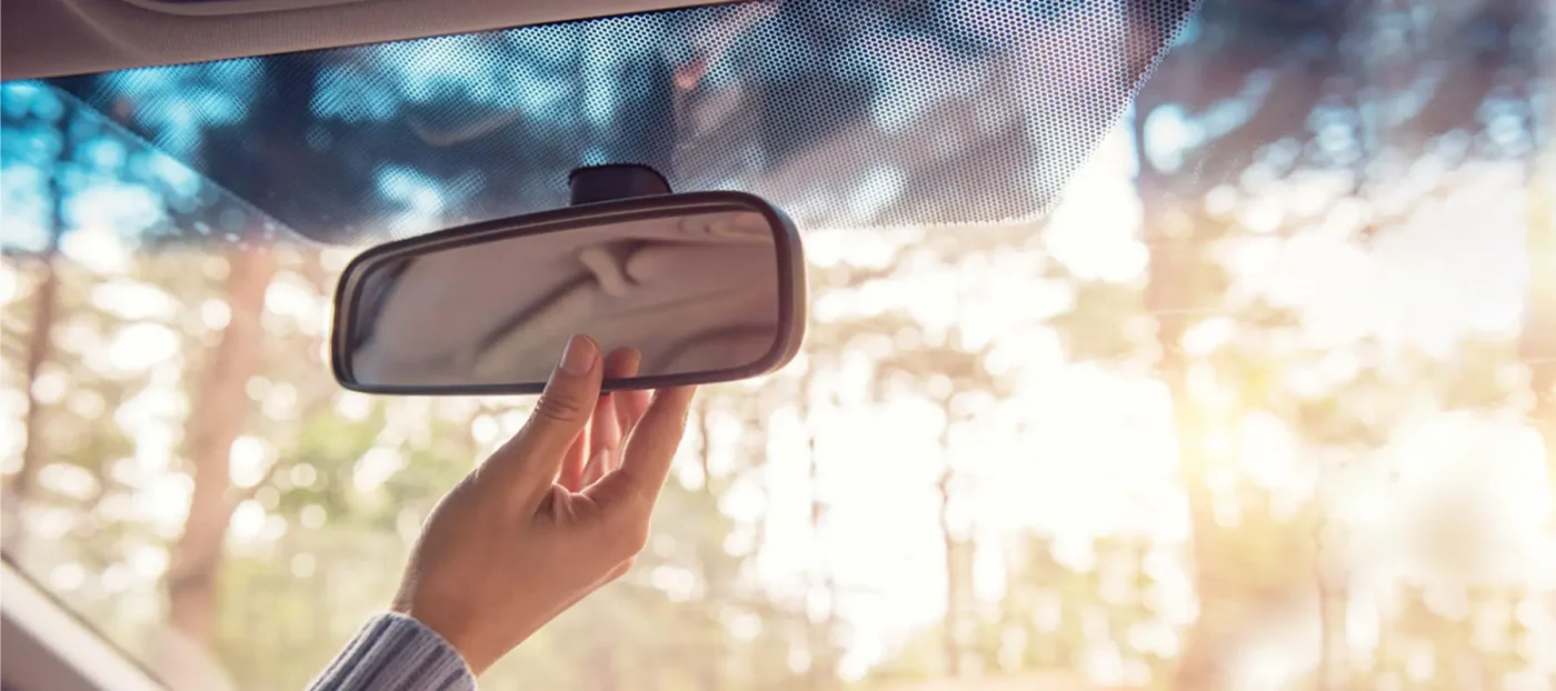 Black enamel of front window